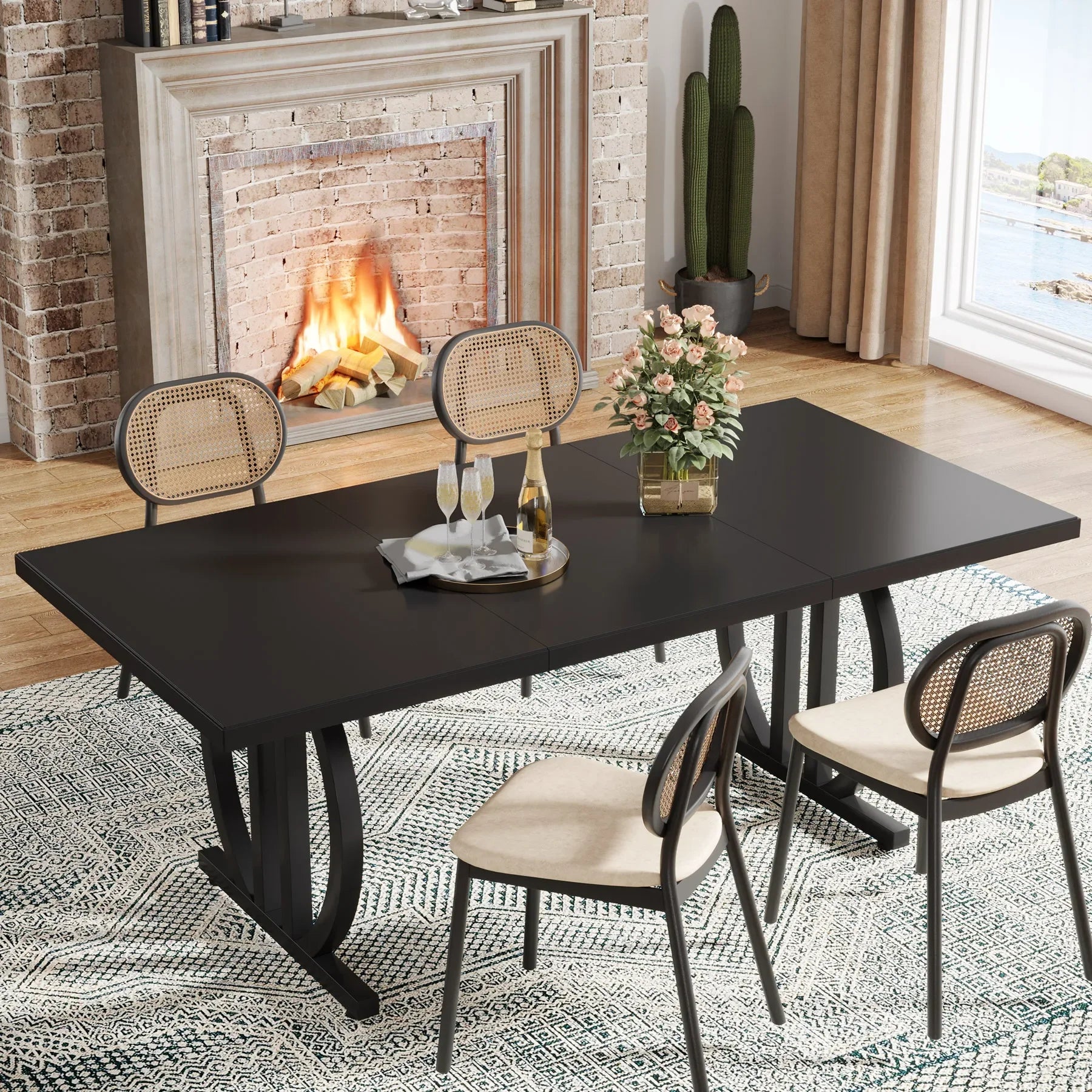 Dining Table for 4-6 People